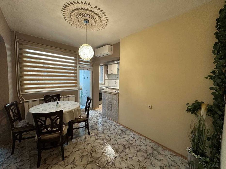 Дава се под наем Многостаен апартамент в Асеновград - 120 кв.м за 350 € - Снимка #1