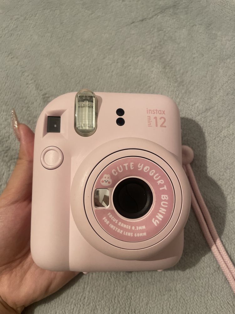 Фотокамера моментальной печати Fujifilm instax mini 12 розовый.