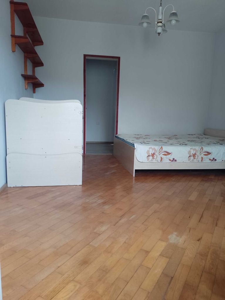 Продава се Тристаен апартамент в Варна, Лятно кино Тракия - 67 кв.м за 1941 €/кв.м - Снимка #10
