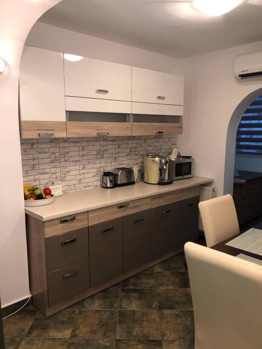 Chirie apartament 3 camere