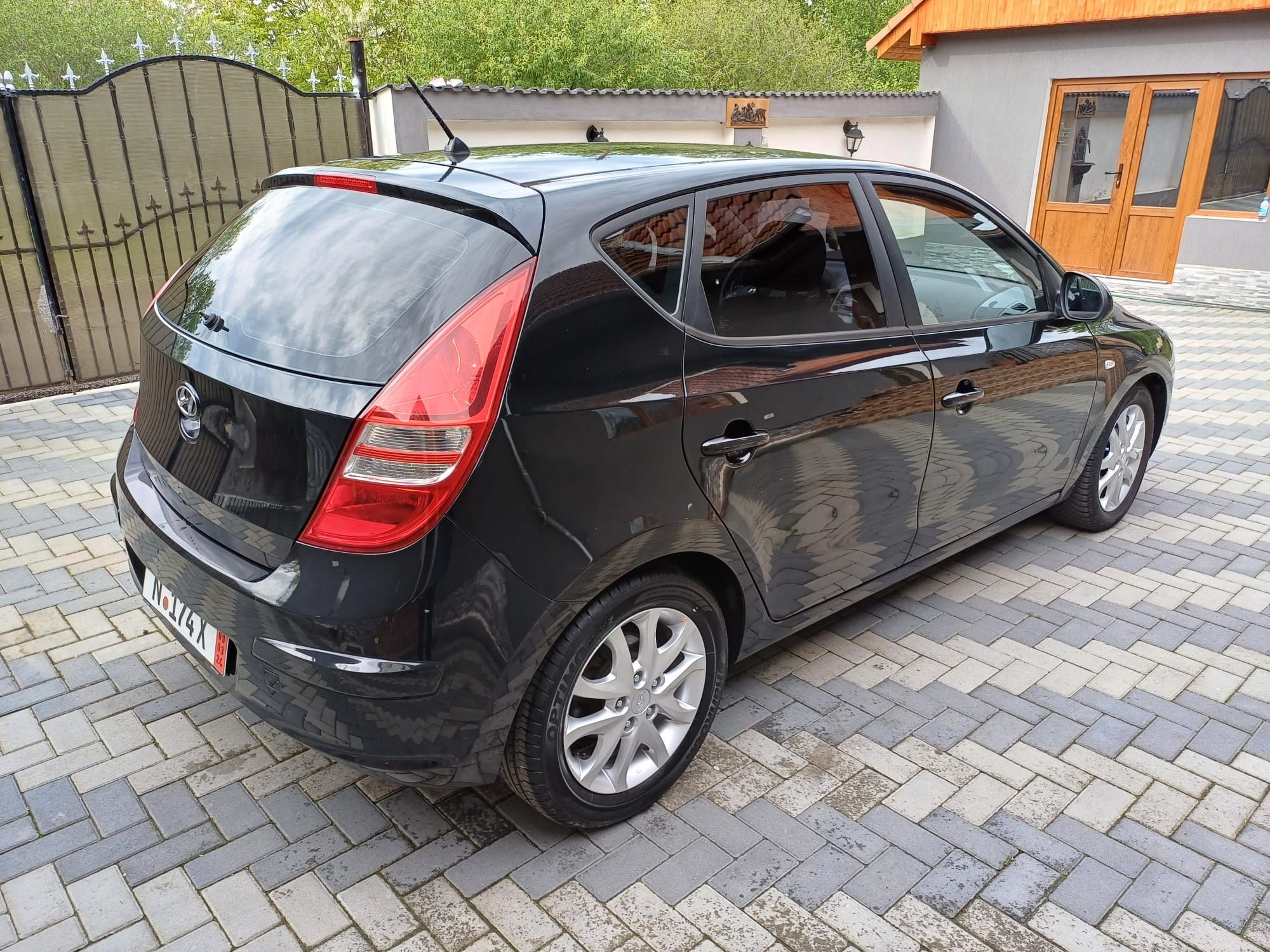 Hyundai i30 1.4 benzina* Model Deluxe*piele+textil