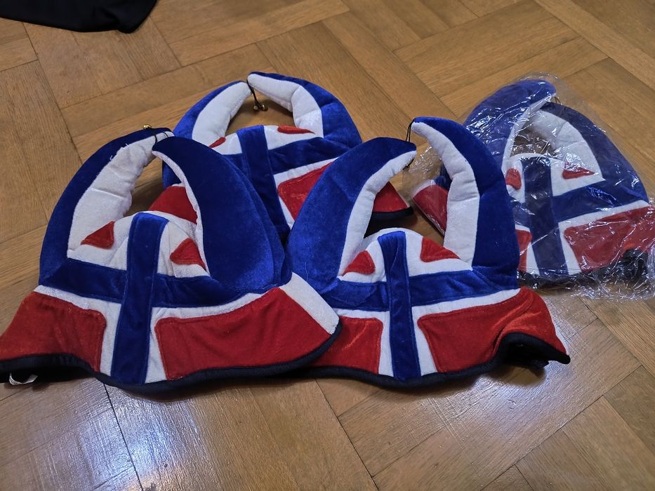 Викингски шапки тип шлем, ски, сноуборд