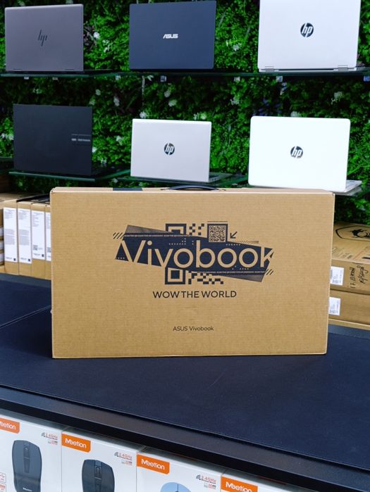 Asus VivoBook Silver