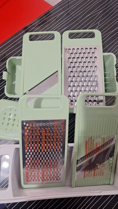 Răzătoare multifuncţională