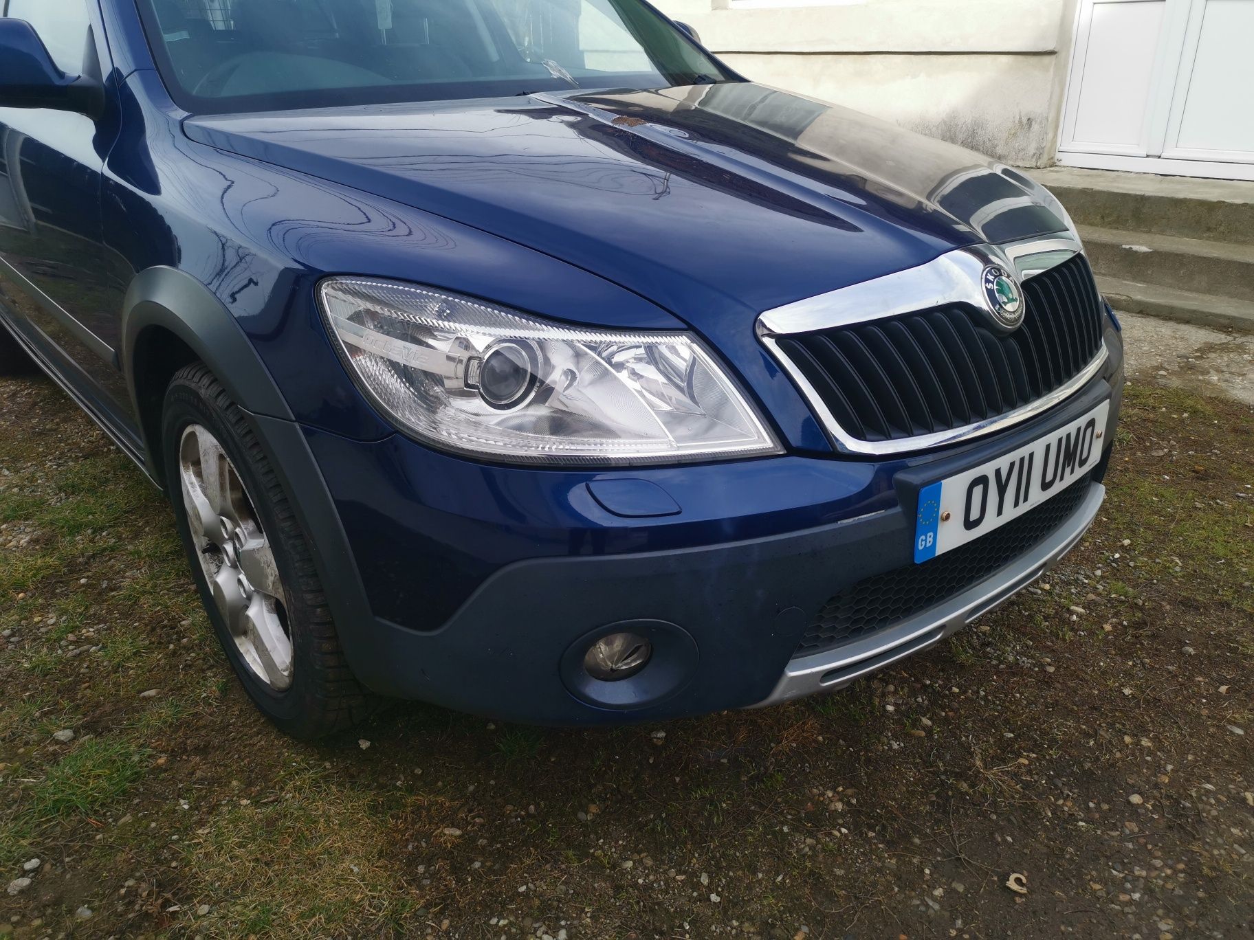 Bara fata completa Skoda Octavia 2 facelift scout