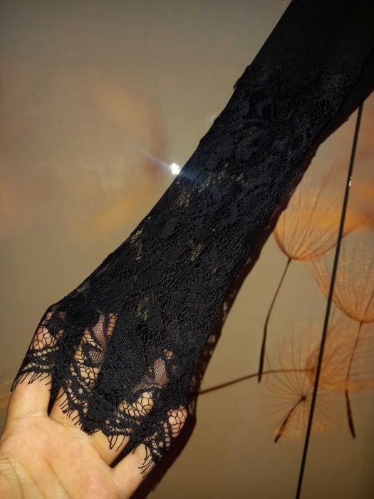 Rochie de seară cu dantelă