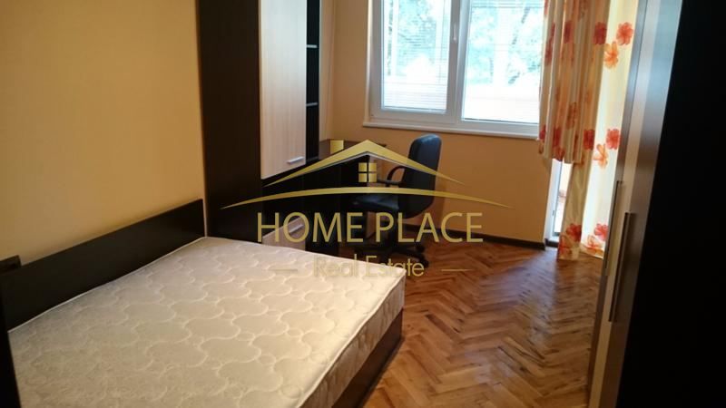 Дава се под наем Тристаен апартамент в Варна, Чаталджа - 70 кв.м за 561 € - Снимка #1