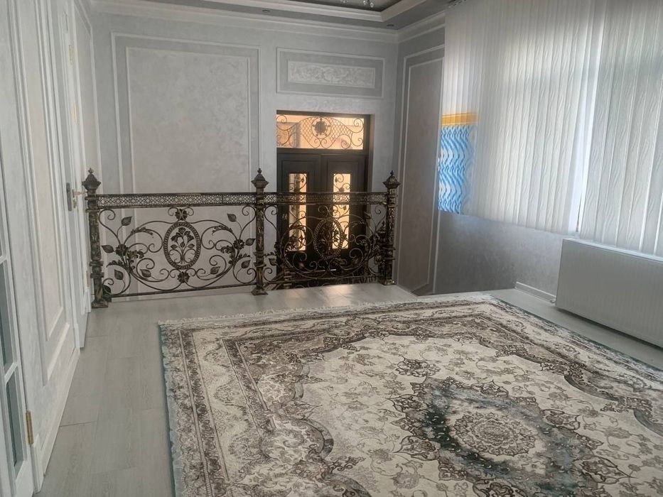 Uy sotiladi tayyor hovli