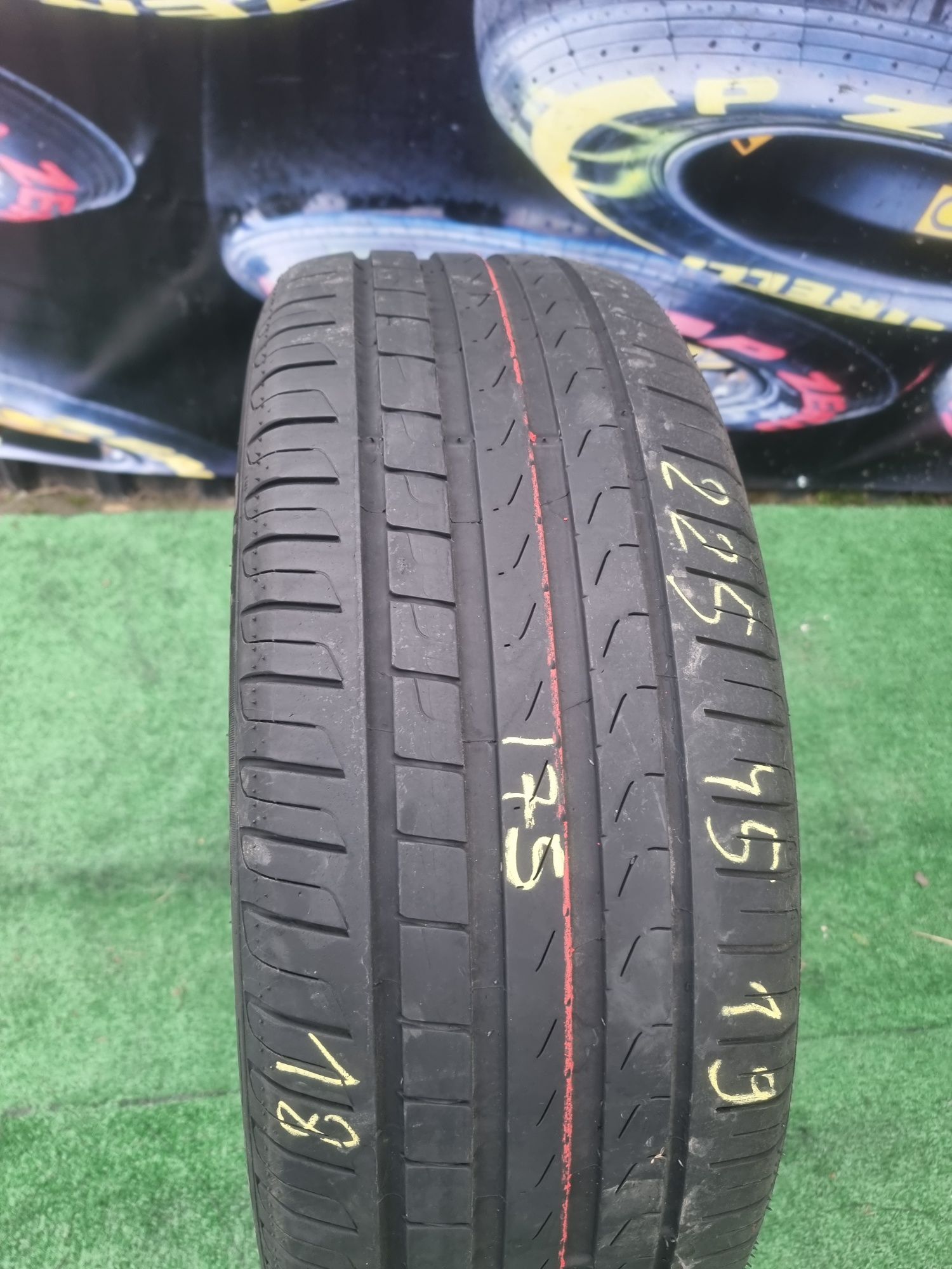 225.45.19 pirelli o buc