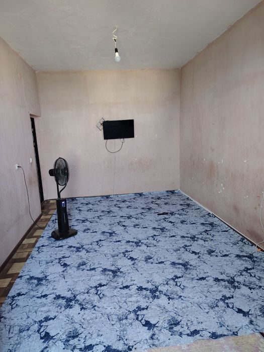 Зарафшон гранд уйларидан 2 хонали квартира сотилади