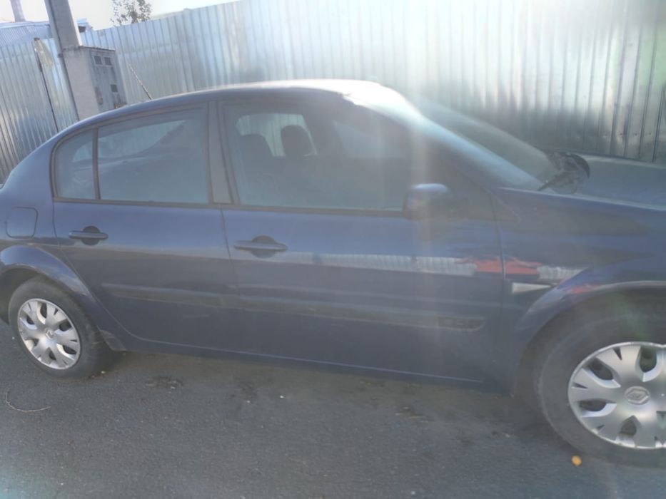 Vand mașina Reno megan 2 2005