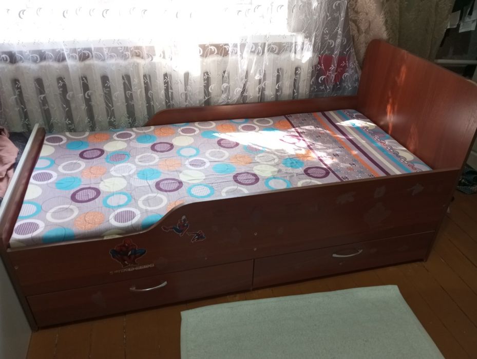 Кровать  детская