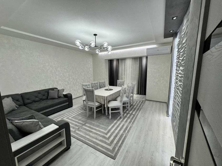 Сдаётся кв ТЦ Самарканд Дарвоза 3/5/9 ро-н Шайхантахурский !! 136