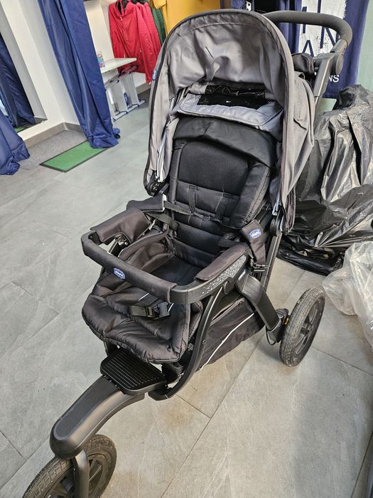 Vand carucior 3 in 1 chicco Active 3