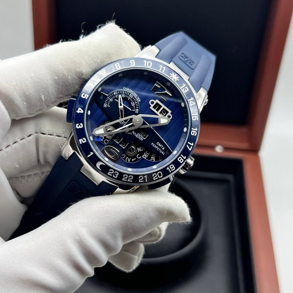 Ulysse Nardin Gmt - Perpetual calendar