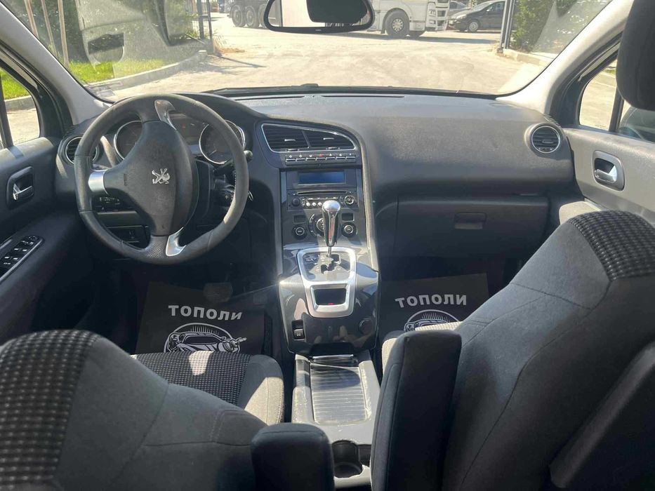 Продавам Peugeot 5008 автоматик