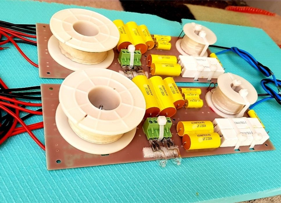 Filtru filtre audio crossover boxe Dynacord VL212 VL 212 top fx12 XA