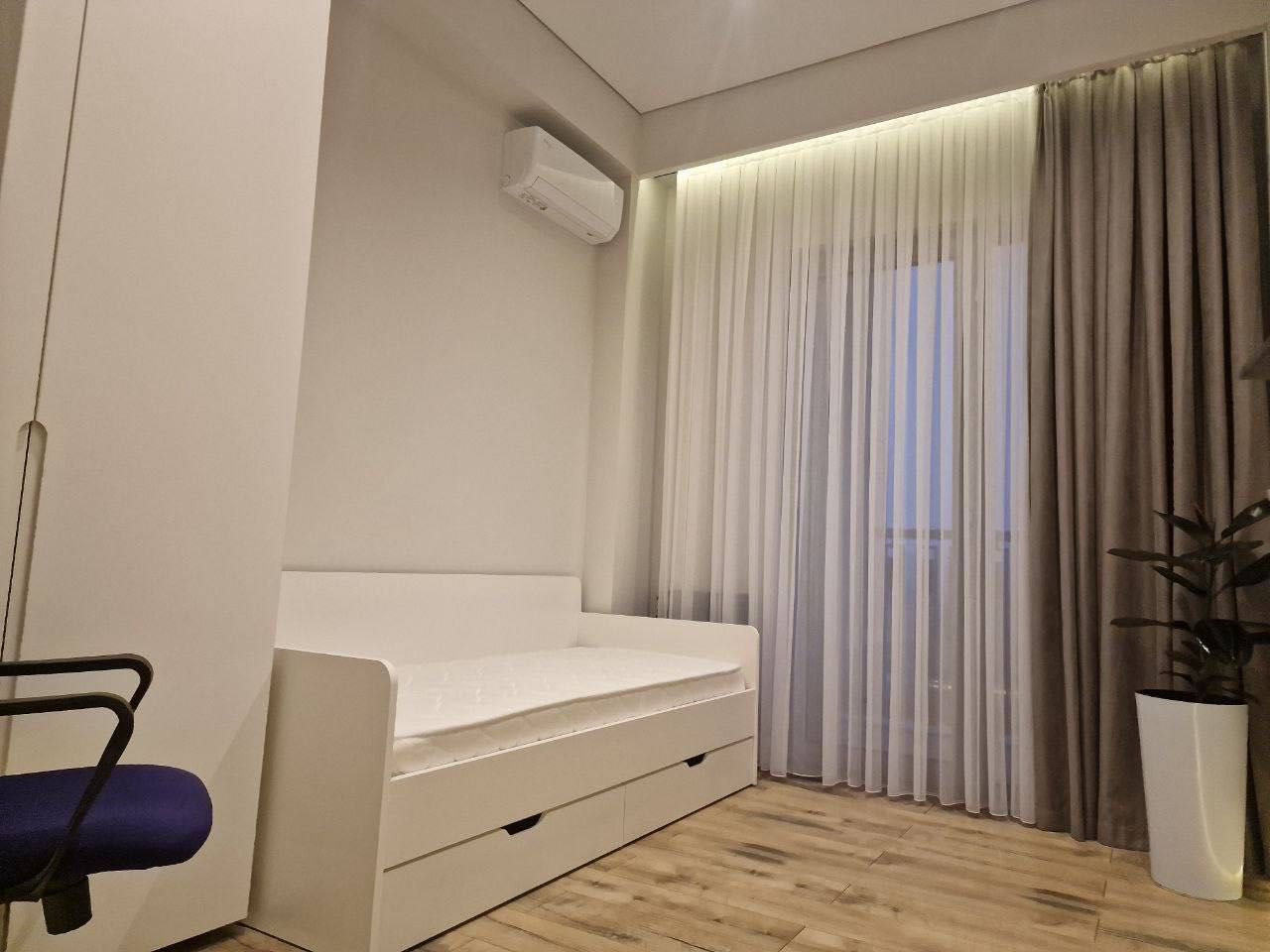Mirabad Avenue Продается 3 комнатная квартира ремонт ул.Кунаева