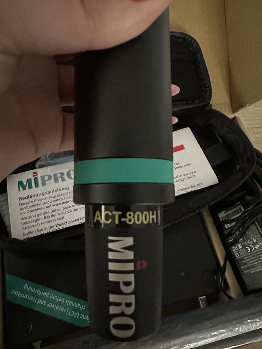 Microfon mipro in garantie