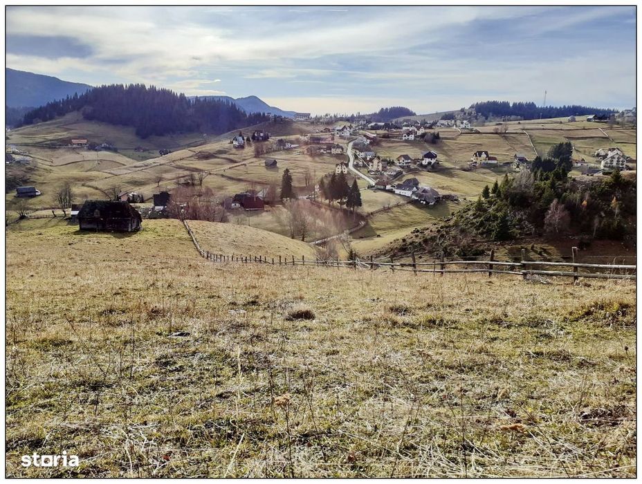 Teren Cu Priveliste Deosebita De Vanzare In Fundata