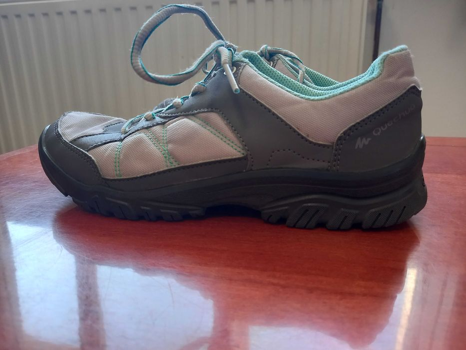 Pantofi sport si rucsac Quechua