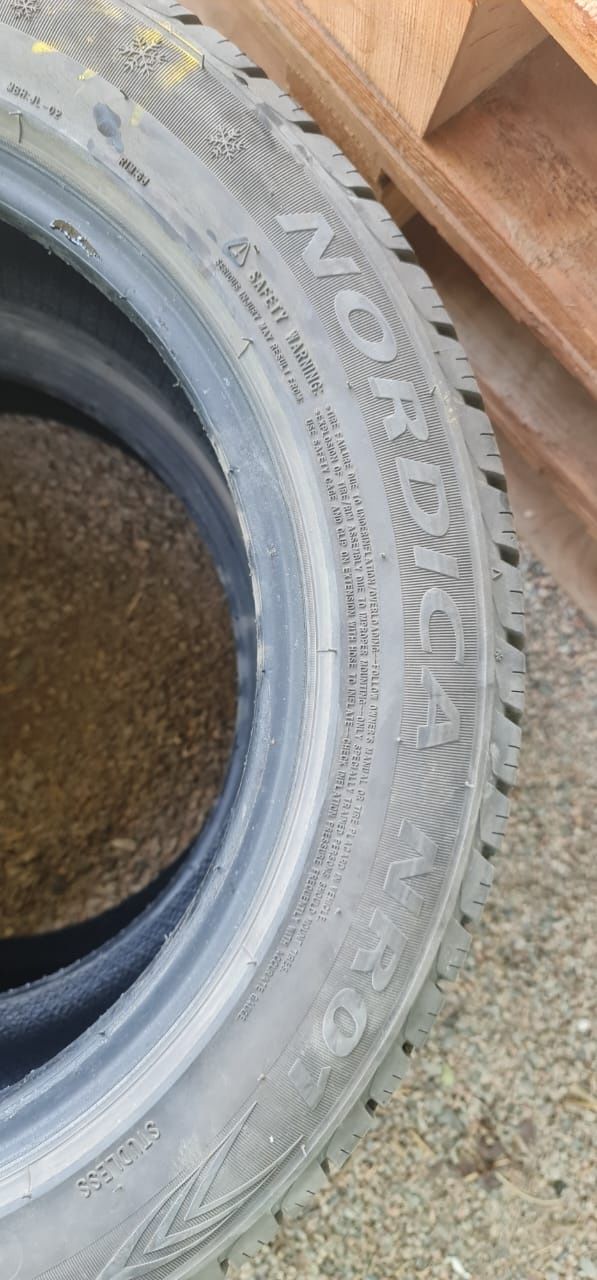 Продам зимние шины