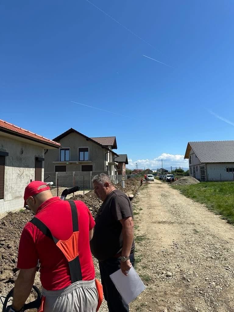 Teren intravilan de vânzare