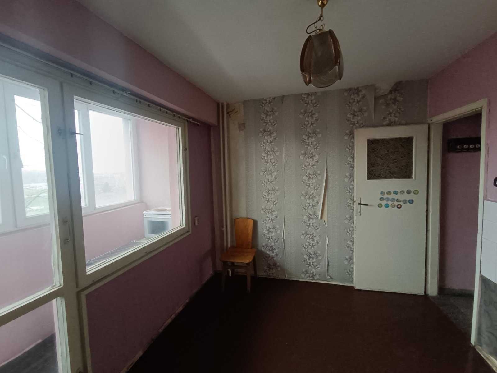 Продава 3-СТАЕН в гр. Русе, кв. Родина 2