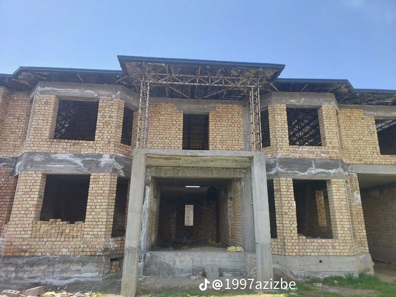 Karkaz tom metall ishlari