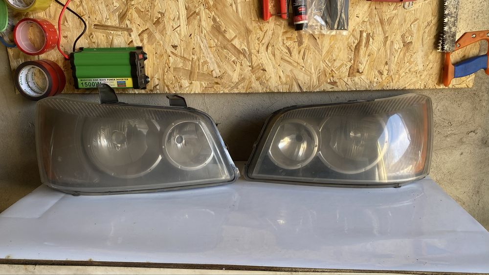 Передние фары хайландер 1 поколение