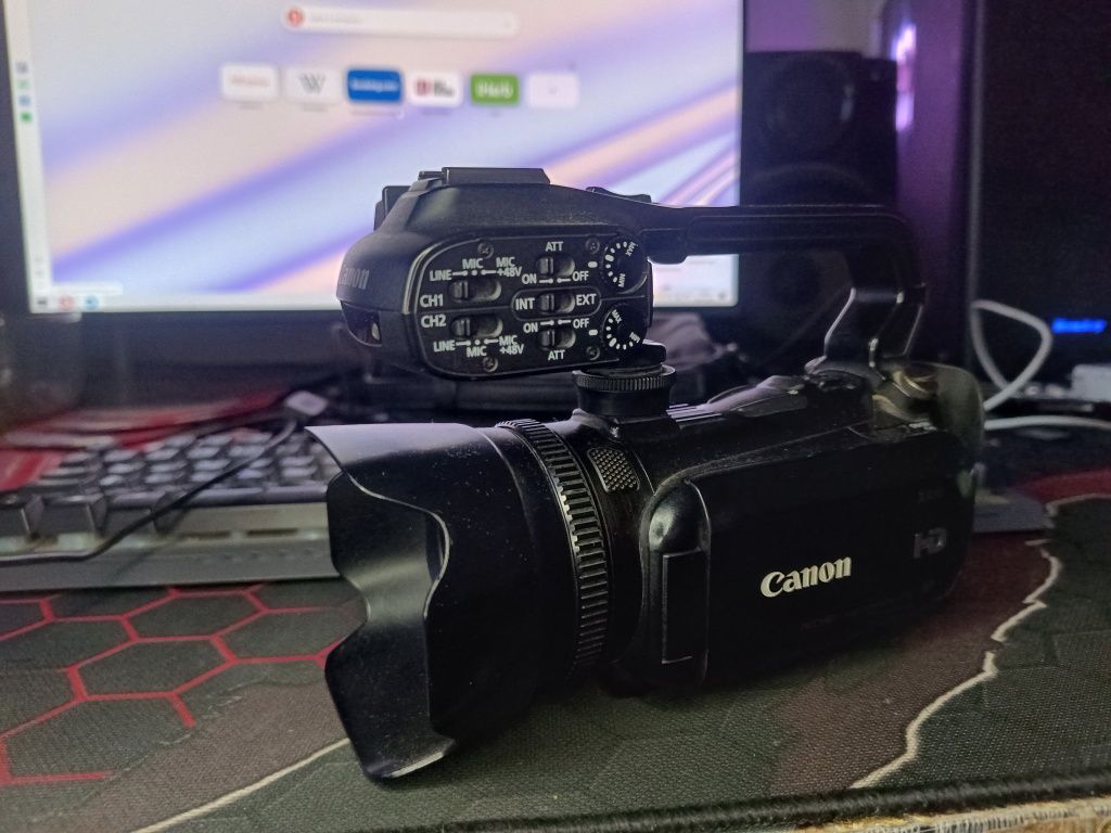 Canon xa10  64gb