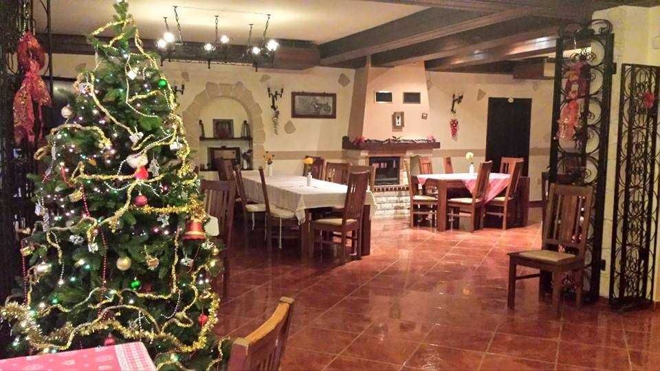 Pensiune de inchiriat de revelion.