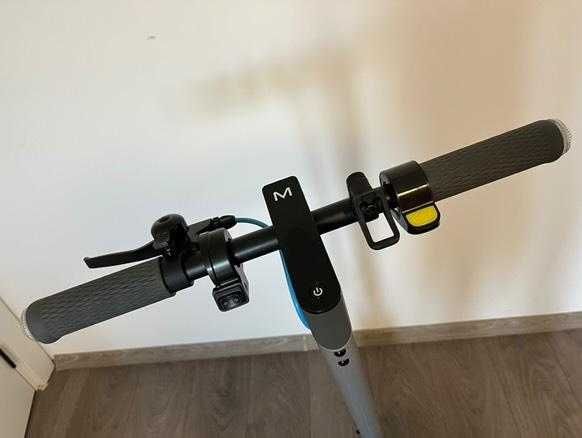 Електрическа тротинетка MOTUS Scooty 10 Lite Gen4