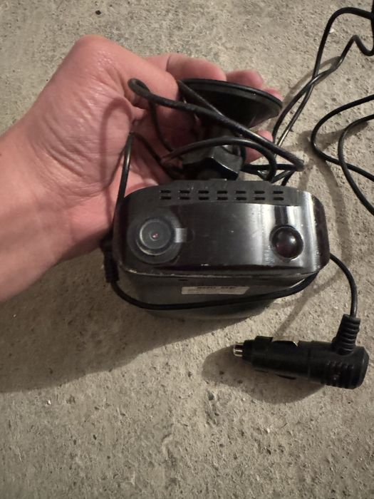 Видеорегистратор с радаром