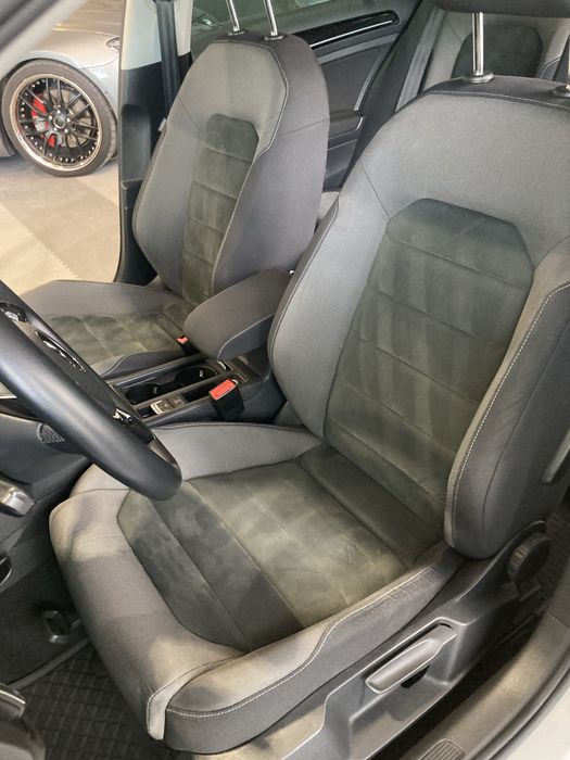 VW Golf 7.5 Highline ( напълно обслужен)