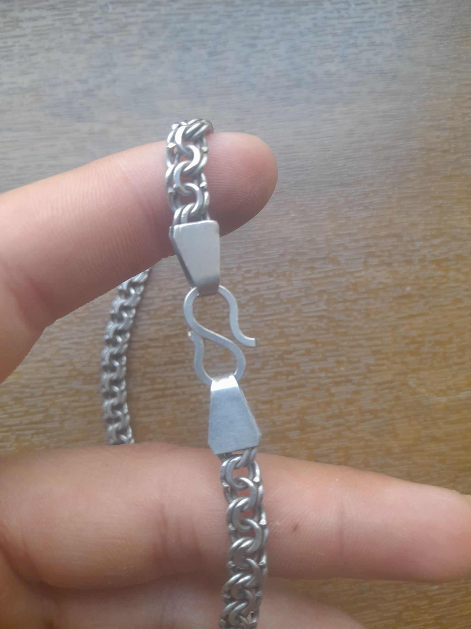 Серебрянная цепь срочно