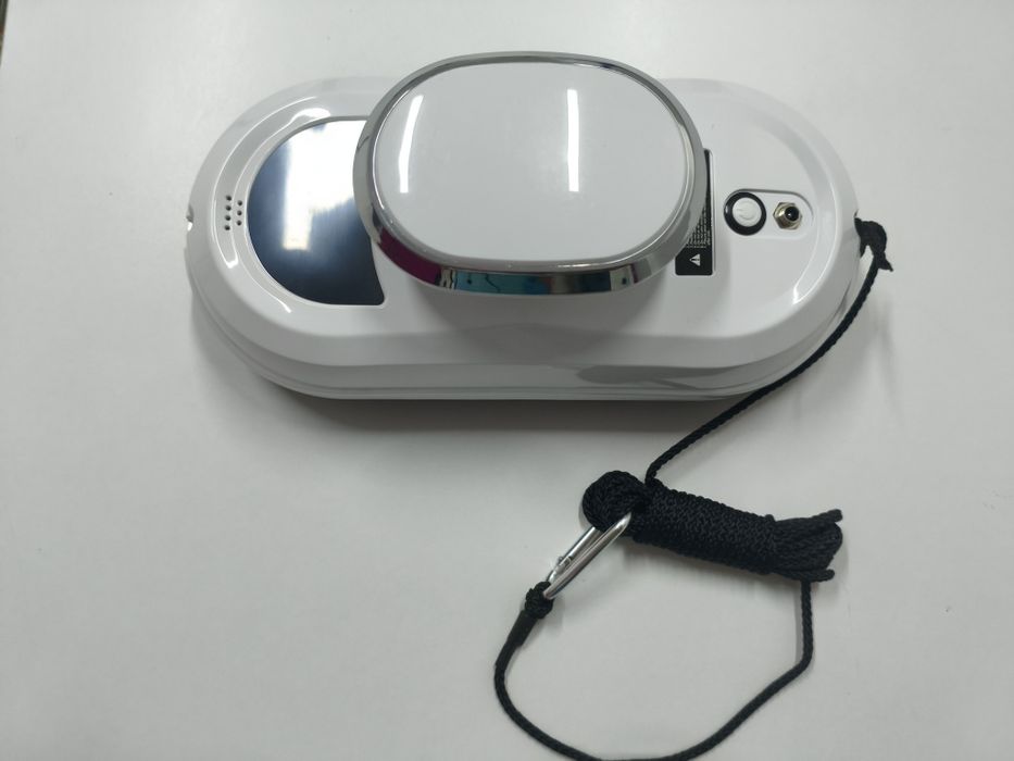 Робот Стеклоочиститель