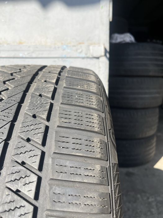 2 бр. зимни гуми 255/40/19 Continental MO DOT 4120 5-5,5 mm