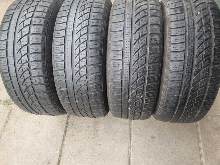 4 anvelope iarna MS 195 55 16 F.BUNE