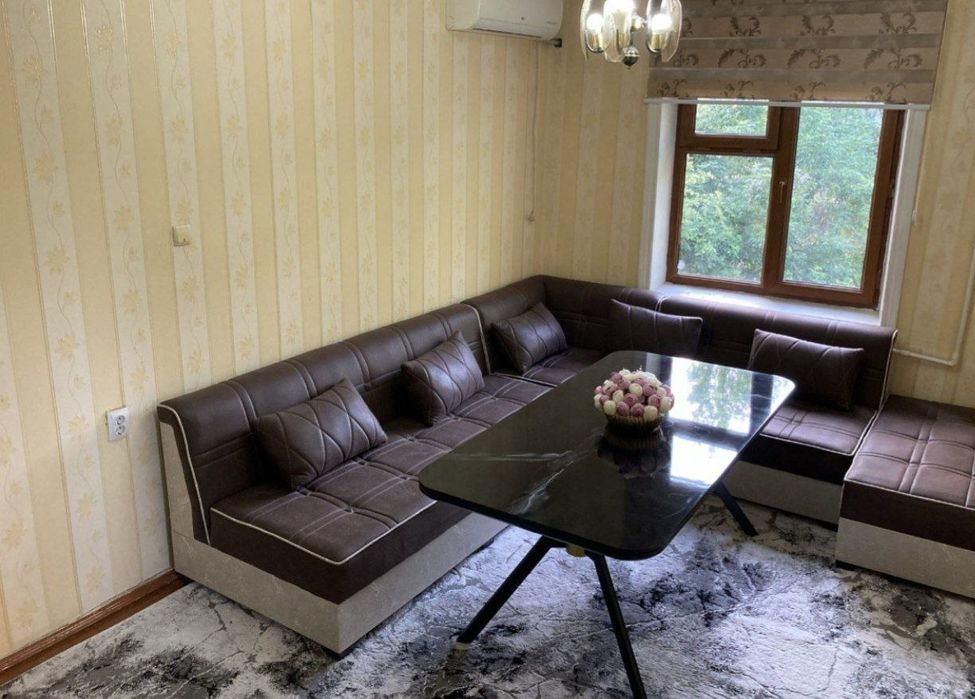 Продаётся 1 комнатная квартира Ахмад Югнаки!