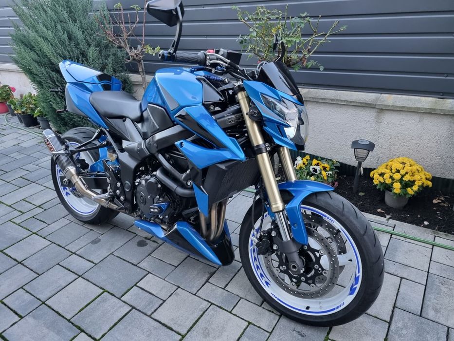 Suzuki Gsr 750 ABS 2013