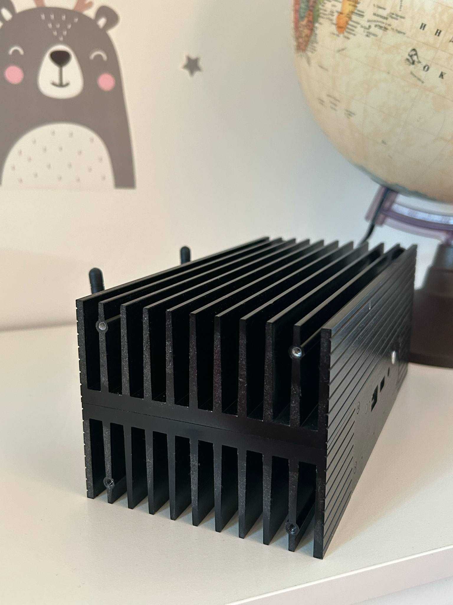 Fanless Silent PC – i7, 16GB RAM, 1.2TB, Wi-Fi 6, Thunderbolt 3