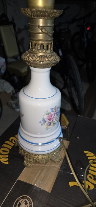 Veioza bronz porțelan