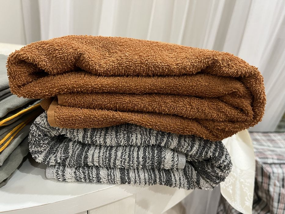 Полотенце  б/у, 4 шт