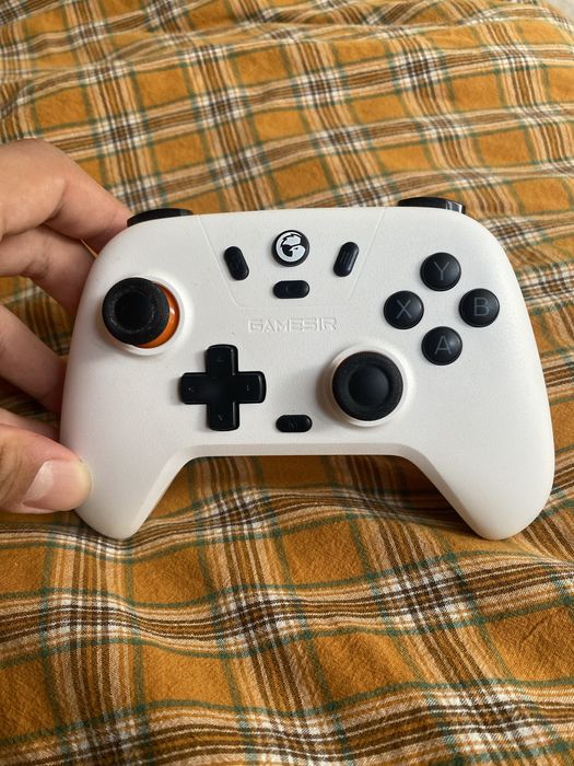 Игровой джостик gamesir