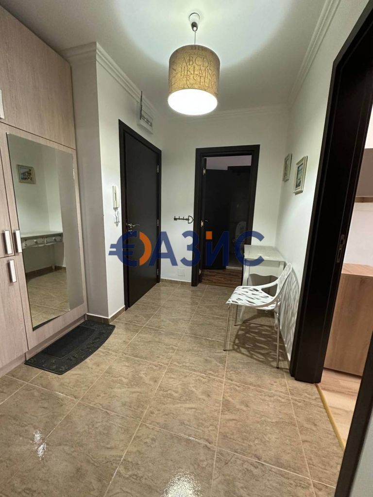 Продава се Тристаен апартамент в Свети Влас - 100 кв.м за 1649 €/кв.м - Снимка #3