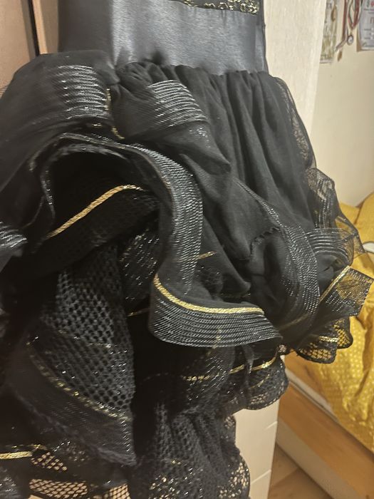 Рокля за спортни танци