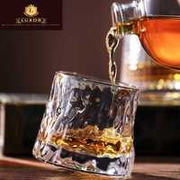 Въртяща се чаша за твърд алкохол - Уиски | Whiskey