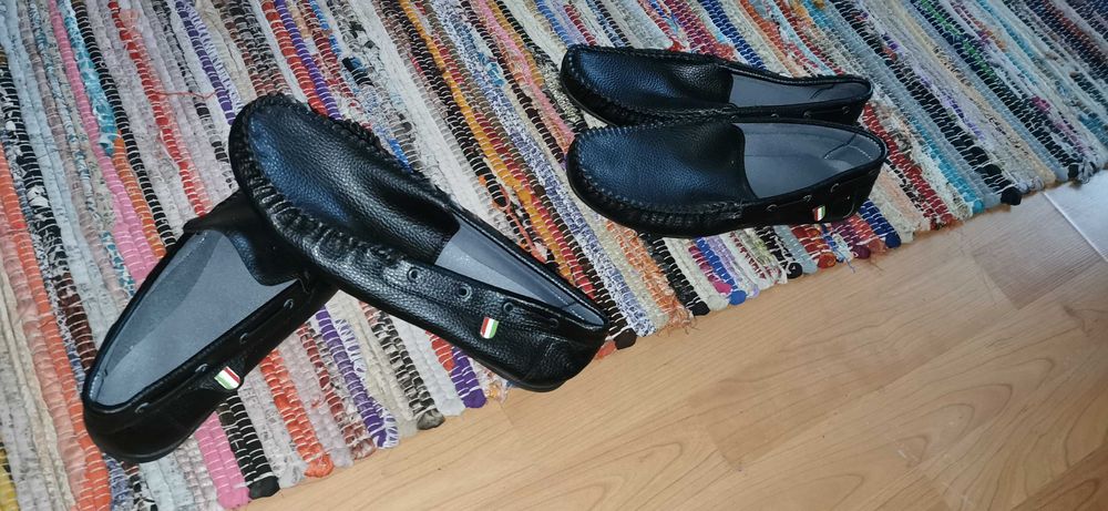 mocasini negri pt barbati