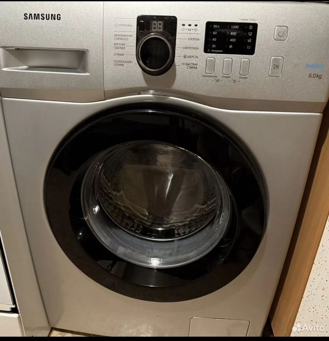 Стиральная машинка Samsung .